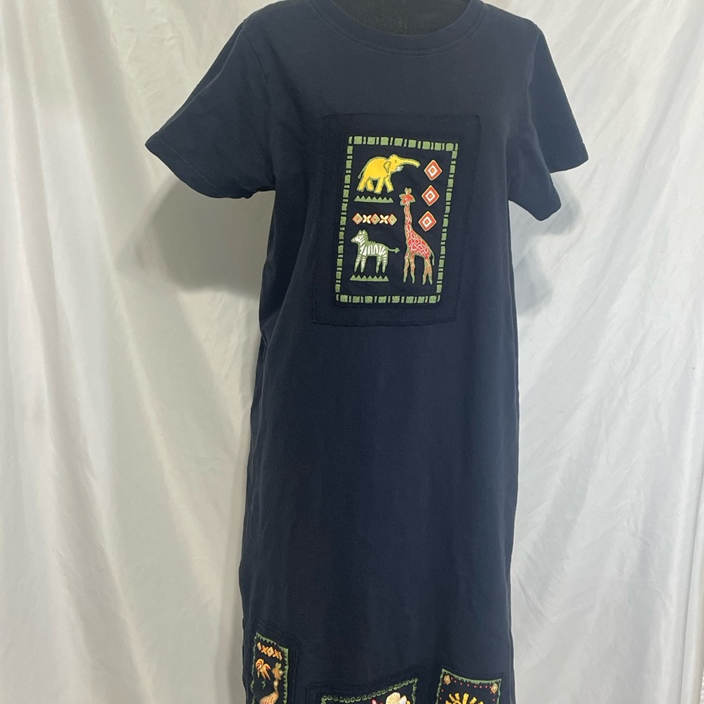 Delicate Spa Vintage black maxi t-shirt dress. Safari. Patches. Size Medium
